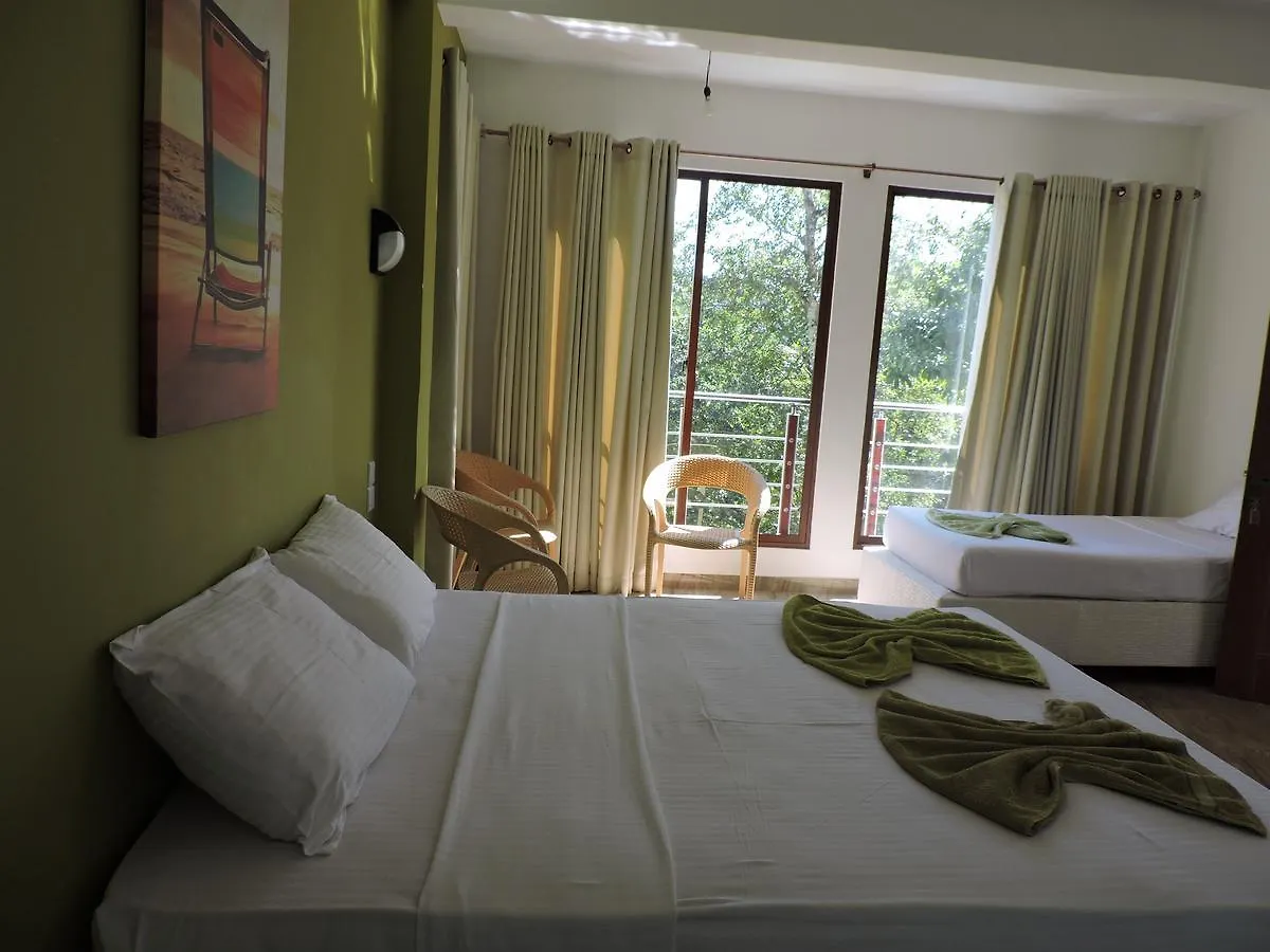 Lake View Rest Канди 3*,